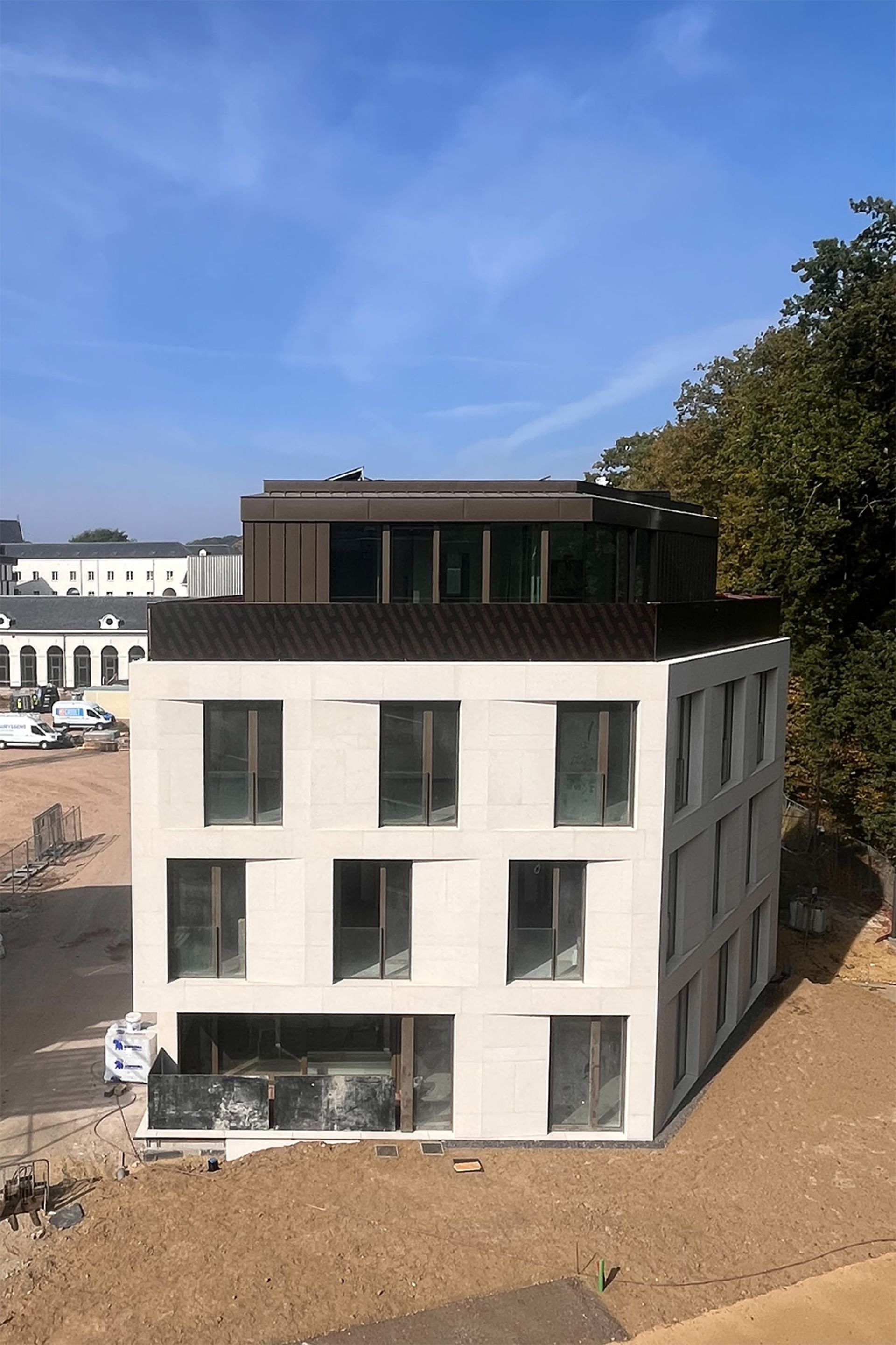Panquin-site getransformeerd tot woonomgeving - Dakwerken Meeus