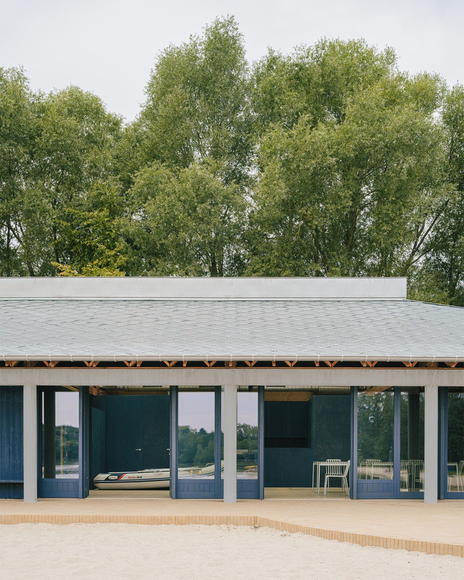 Natuurzinken leien als dakbekleding