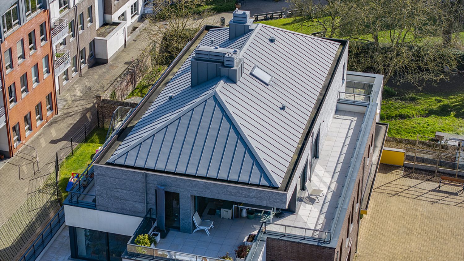 zinken dak voor nieuwbouw appartementen