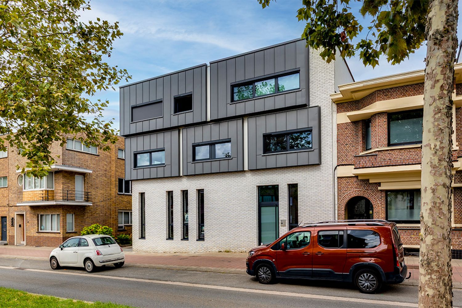 zinken gevel voor escalante mortsel